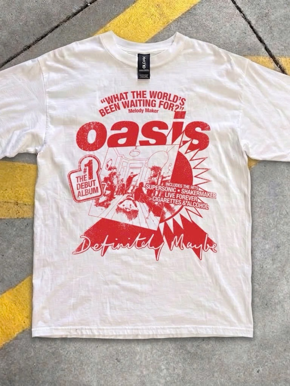 Oasis Band T-Shirt – "Definitely Maybe" Design – Size L